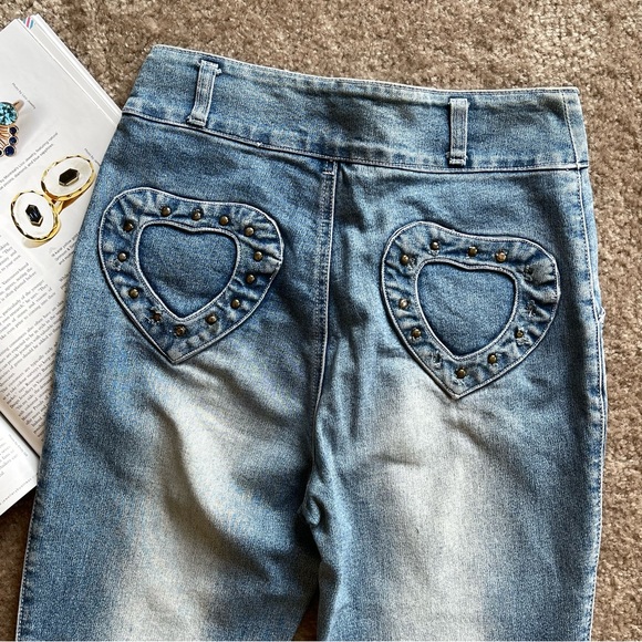 High Rise Bootcut Rivet Jeans Size: 27 - Picture 10 of 12
